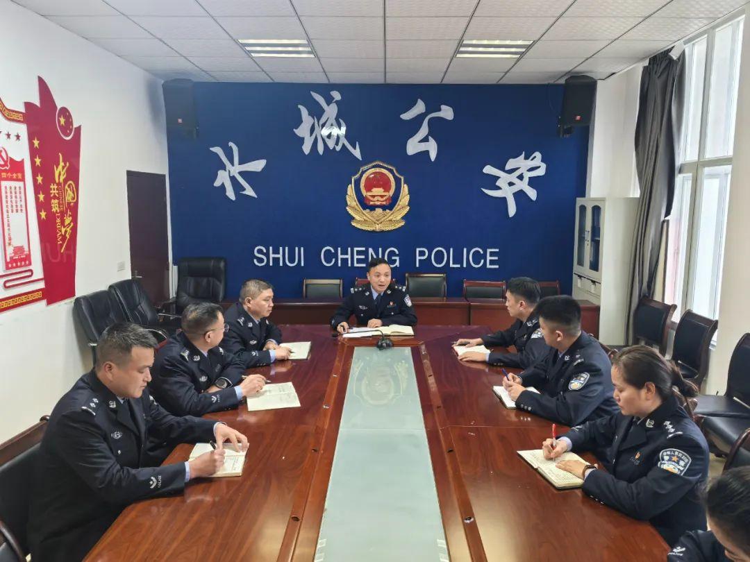 成立專案組.jpg 成立專案組.jpg