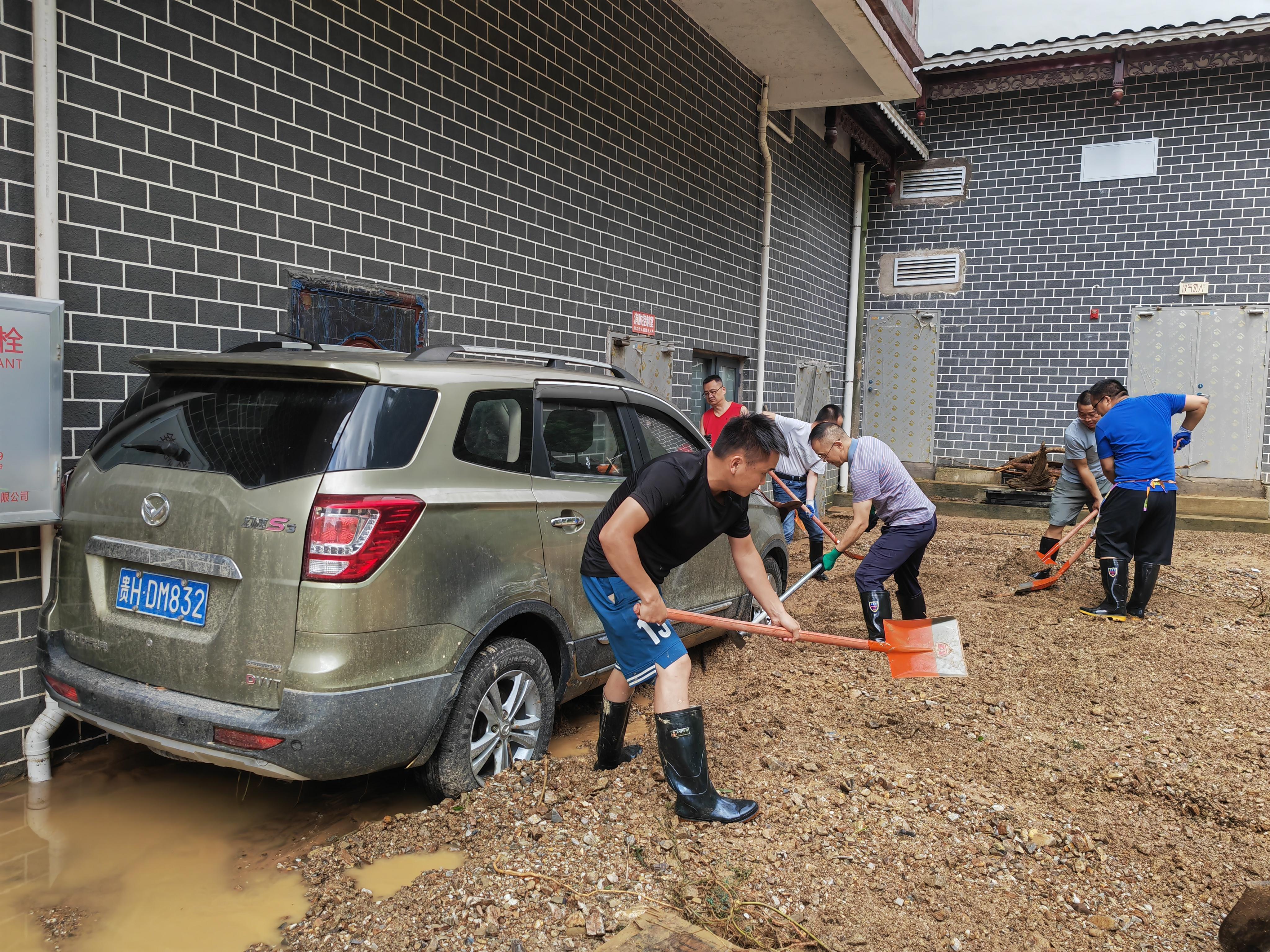 搶險救災(zāi) 貴州雷山檢察在行動