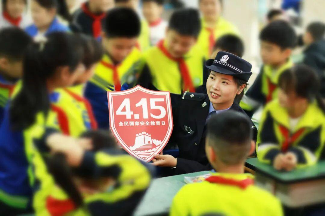 圖2 國家安全教育專題宣講活動(dòng)現(xiàn)場.jpg