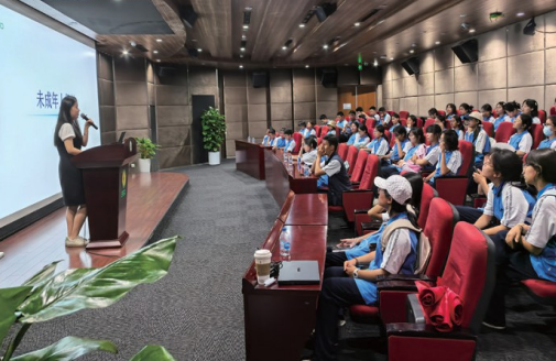 西藏自治區(qū)黨委網(wǎng)信辦：“e法同行守護(hù)未來”體驗式普法 筑牢未成年人網(wǎng)絡(luò)安全防線