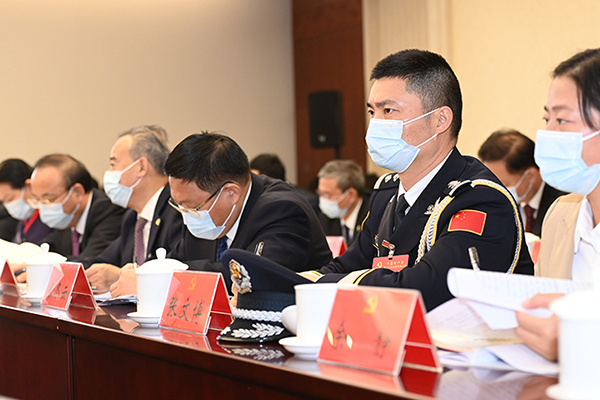 張文博：在監(jiān)區(qū)度過(guò)15個(gè)春節(jié)